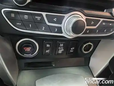 Renault QM5 2011 2.0 Автомат в Москве № 210076, миниатюра 11