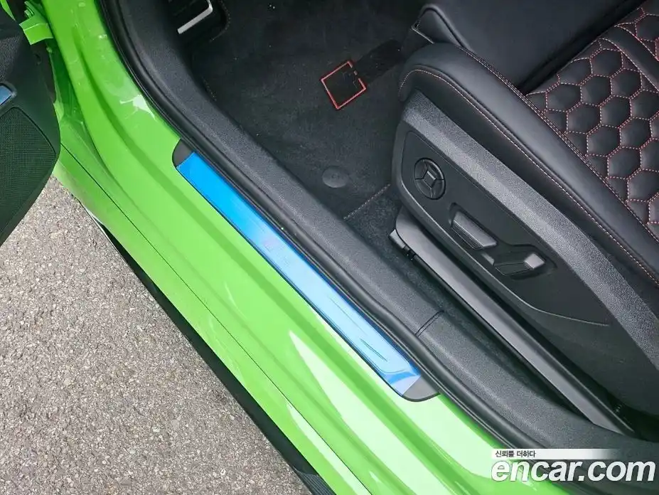 Audi RS3 2023 2.5 Автомат в Москве № 210872, фото 8