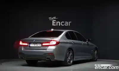 BMW 5-Series 2023 2.0 Автомат в Москве № 211739, миниатюра 2