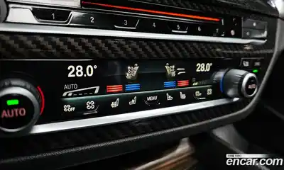BMW 5-Series 2017 2.0 Автомат в Москве № 211783, миниатюра 11