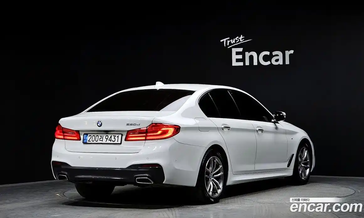 BMW 5-Series 2017 2.0 Автомат в Москве № 211783, фото 18