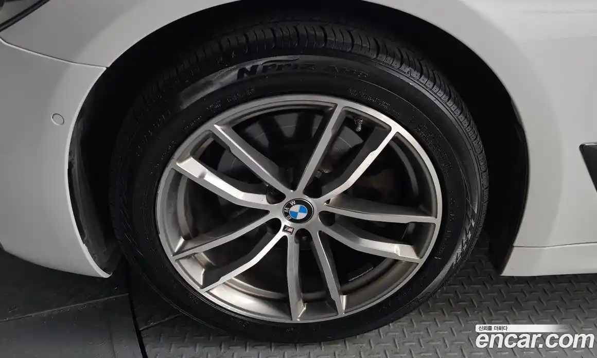 BMW 5-Series 2017 2.0 Автомат в Москве № 211783, фото 10