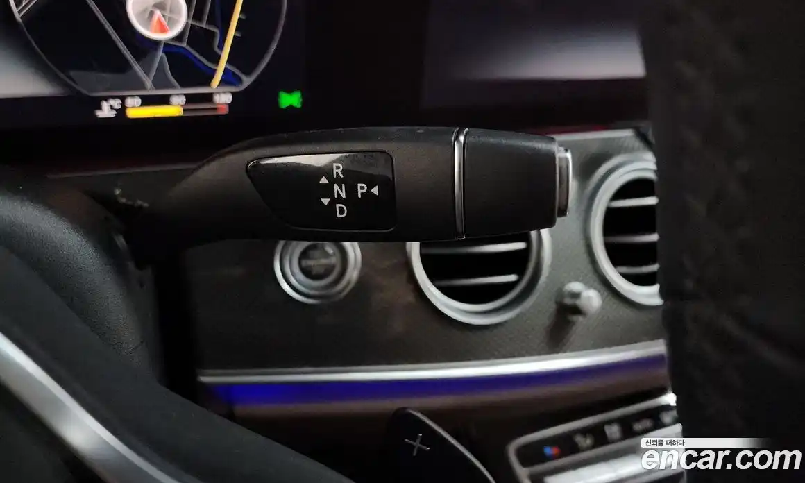 Mercedes-Benz E-Class 2020 2.0 Автомат в Москве № 212230, фото 9