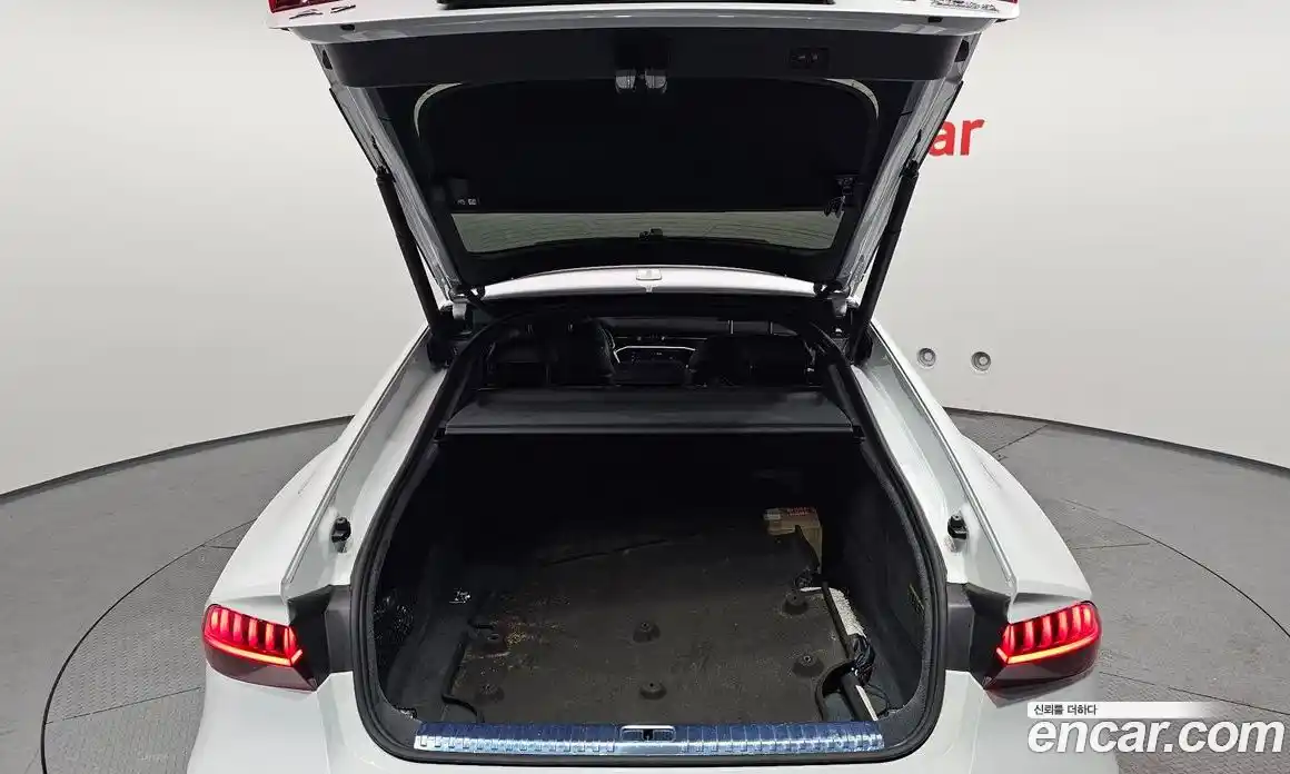 Audi A7 2020 3.0 Автомат в Москве № 212468, фото 10