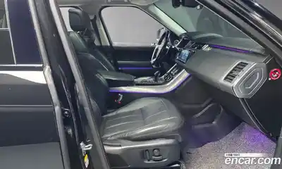 Land Rover Range-Rover Sport 2018 3.0 Автомат в Москве № 213623, миниатюра 4