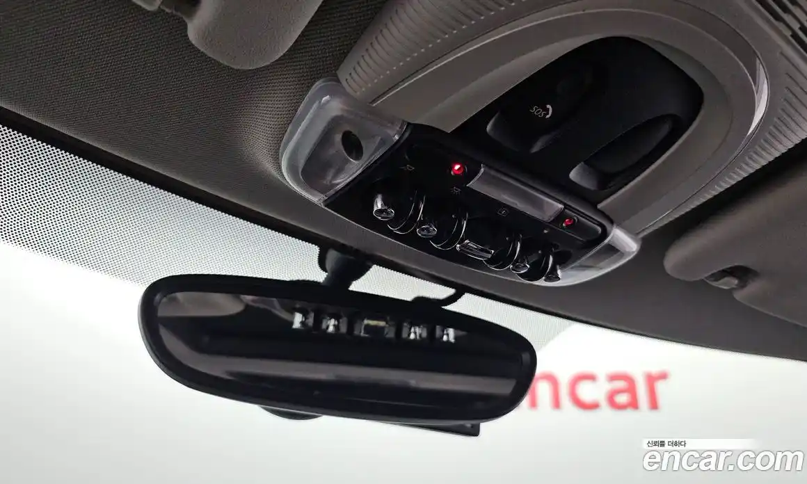 Mini Clubman 2019 2.0 Автомат в Москве № 214377, фото 17