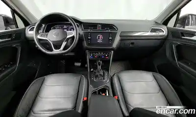 Volkswagen Tiguan 2021 2.0 Автомат в Москве № 215134, миниатюра 5