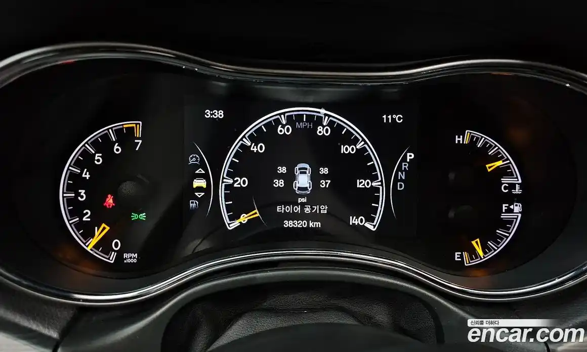 Jeep Cherokee 2021 3.6 Автомат в Москве № 215437, фото 11