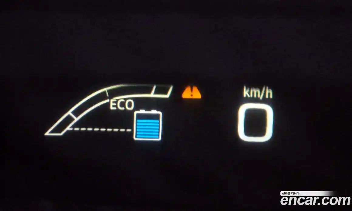 Toyota Prius 2016 1.8 Автомат в Москве № 215539, фото 15