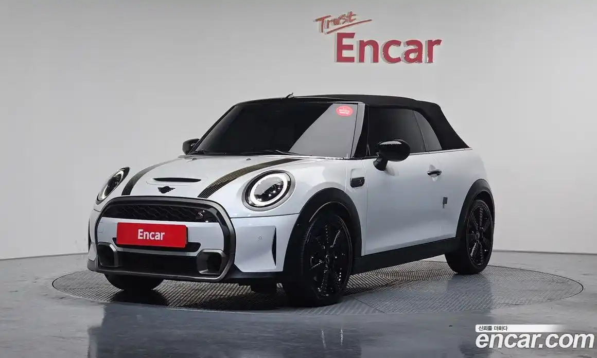 Mini Cooper Convertible 2024 2.0 Автомат в Москве № 215793, фото 13