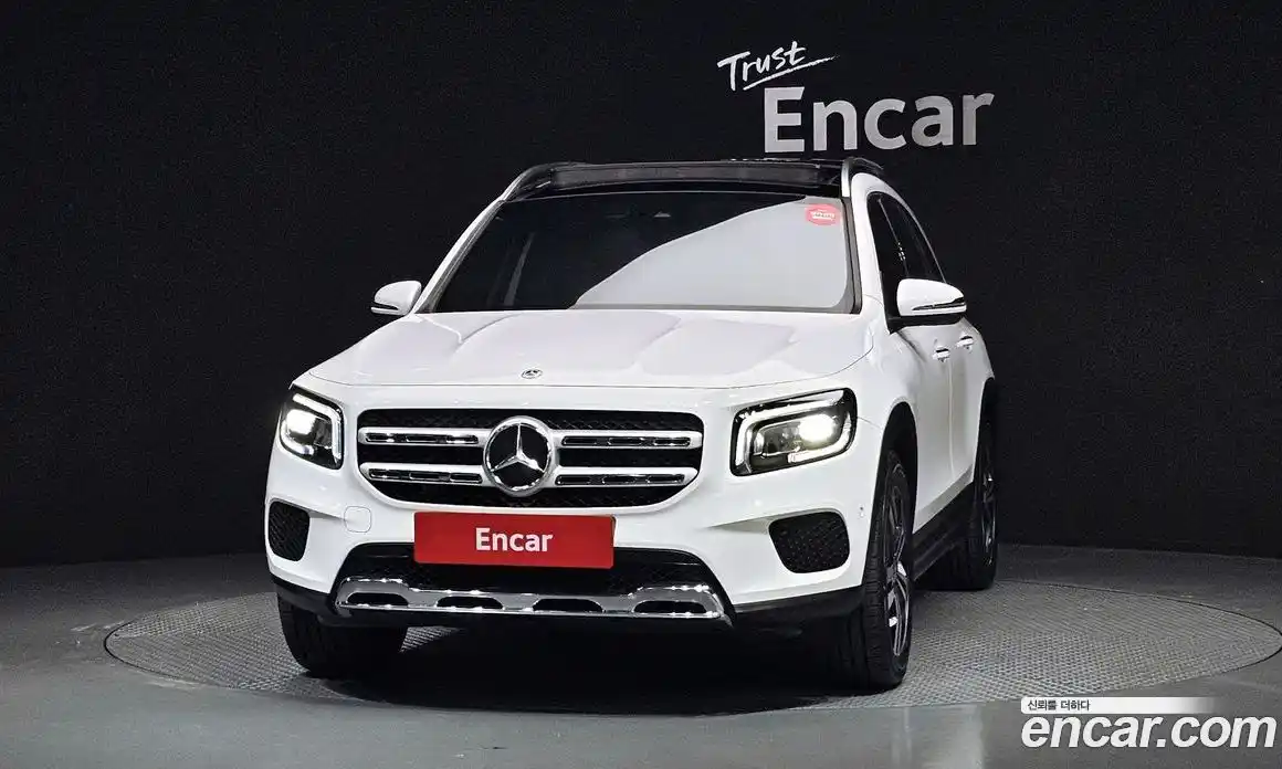 Mercedes-Benz GLB-Class 2021 2.0 Автомат в Москве № 221115, фото 20