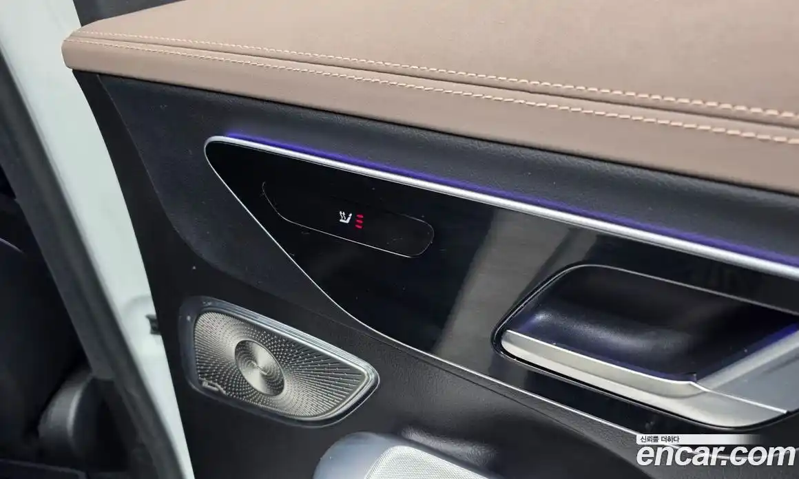 Mercedes-Benz EQE 2023 0.3 Автомат в Москве № 222505, фото 12