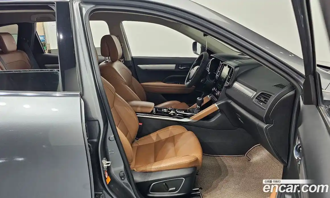 Renault QM6 2021 2.0 Автомат в Москве № 222530, фото 11