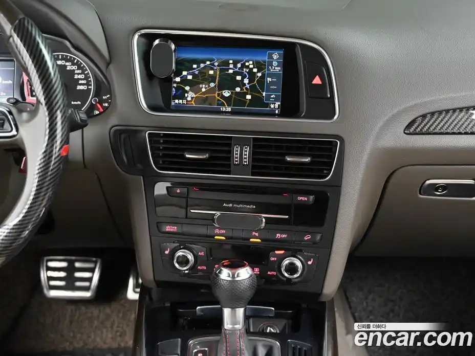 Audi Q5 2015 3.0 Автомат в Москве № 226774, фото 14