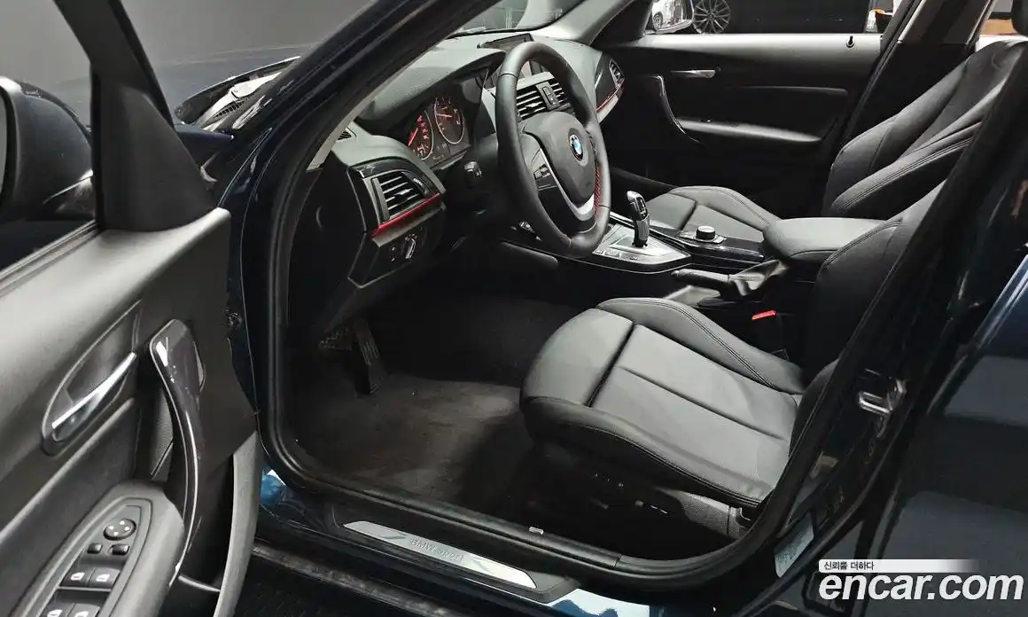 BMW 1-Series 2015 2.0 Автомат в Москве № 227765, фото 11