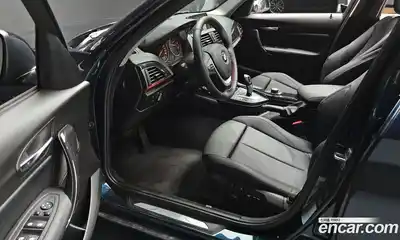 BMW 1-Series 2015 2.0 Автомат в Москве № 227765, миниатюра 11