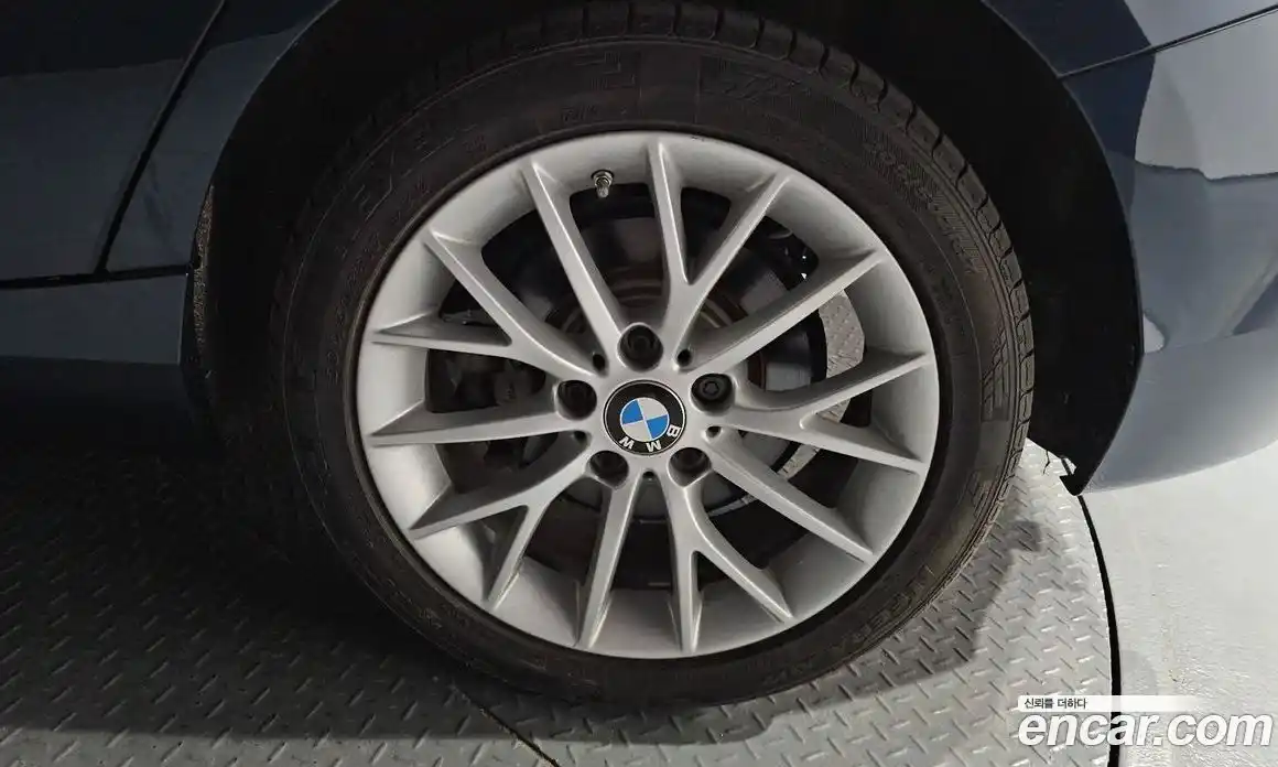 BMW 1-Series 2015 2.0 Автомат в Москве № 227765, фото 5