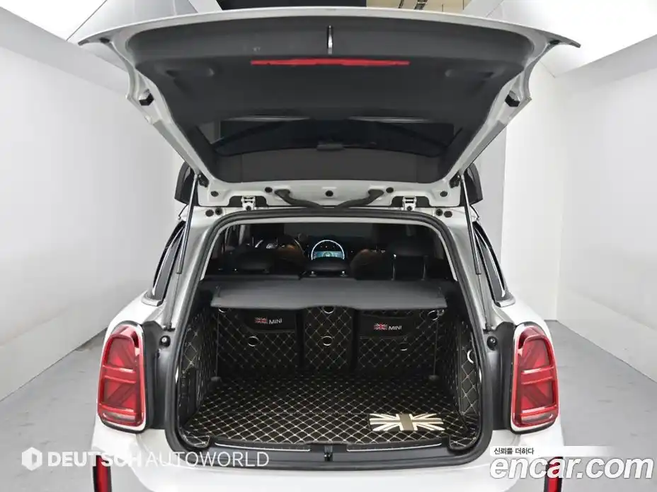 Mini Countryman 2023 2.0 Автомат в Москве № 228551, фото 19
