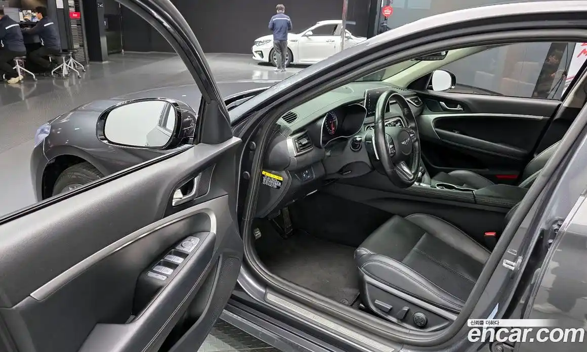 Genesis G70 2018 2.0 Автомат в Москве № 22897, фото 19