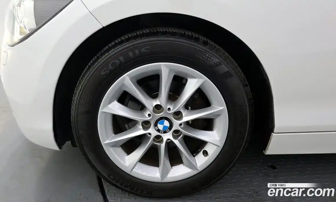 BMW 1-Series 2014 2.0 Автомат в Москве № 229135, фото 5