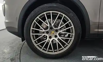 Porsche Cayenne 2015 3.0 Автомат в Москве № 230999, миниатюра 5