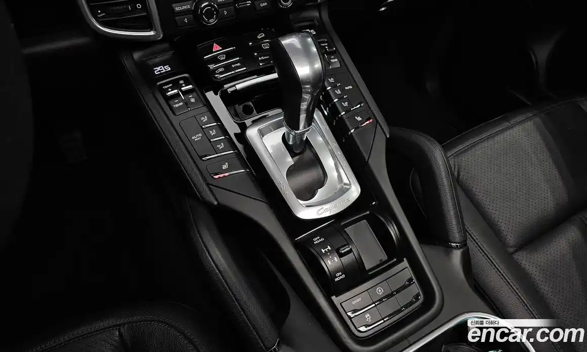 Porsche Cayenne 2015 3.0 Автомат в Москве № 230999, фото 9