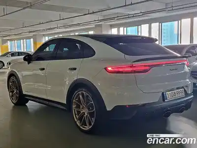 Porsche Cayenne 2023 4.0 Автомат в Москве № 231025, миниатюра 2