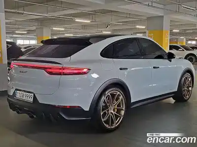 Porsche Cayenne 2023 4.0 Автомат в Москве № 231025, миниатюра 4