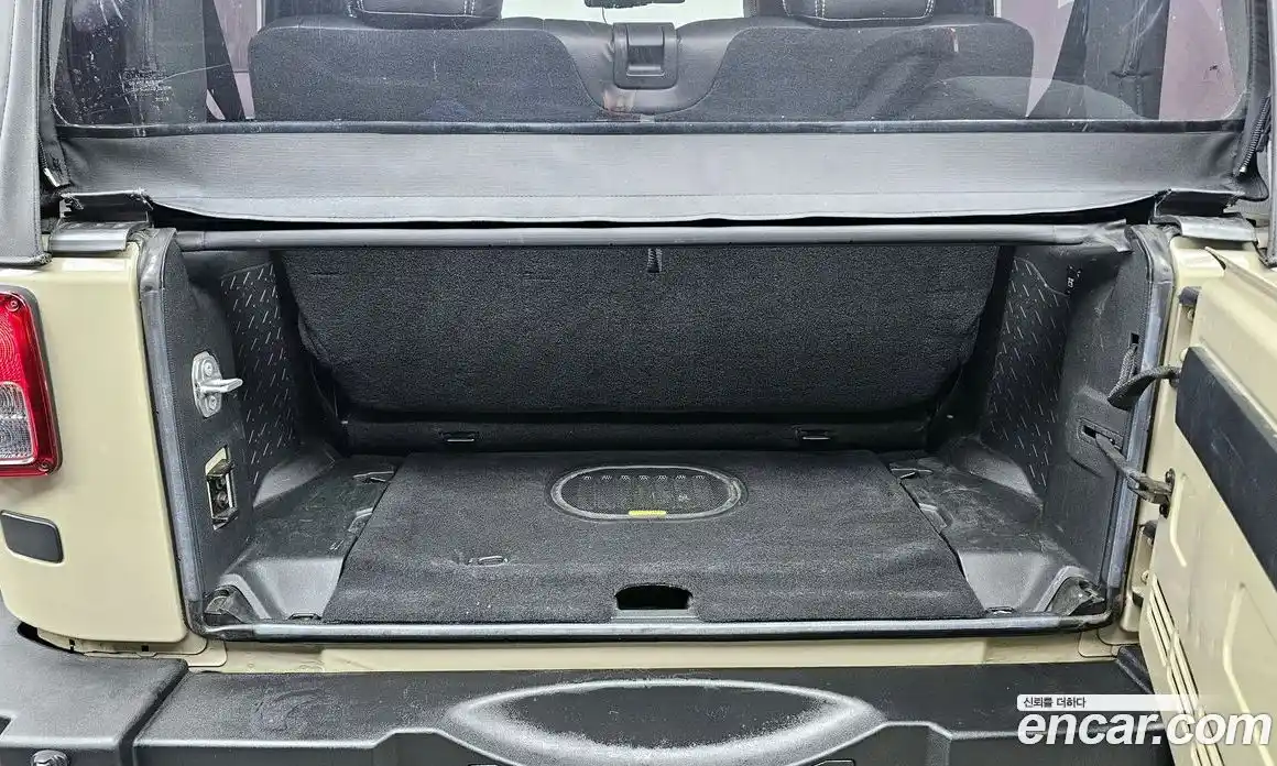 Jeep Wrangler 2017 3.6 Автомат в Москве № 232303, фото 20