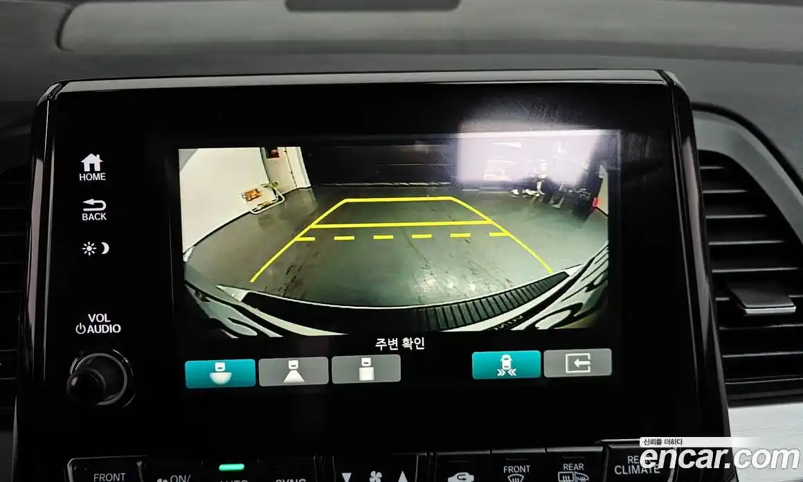 Honda Odyssey 2019 3.5 Автомат в Москве № 232852, фото 15