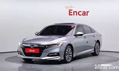 Honda Accord 2019 2.0 Автомат в Москве № 232922, миниатюра 4