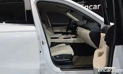 Genesis GV70 2021 2.5 Автомат в Москве № 24713, миниатюра 2