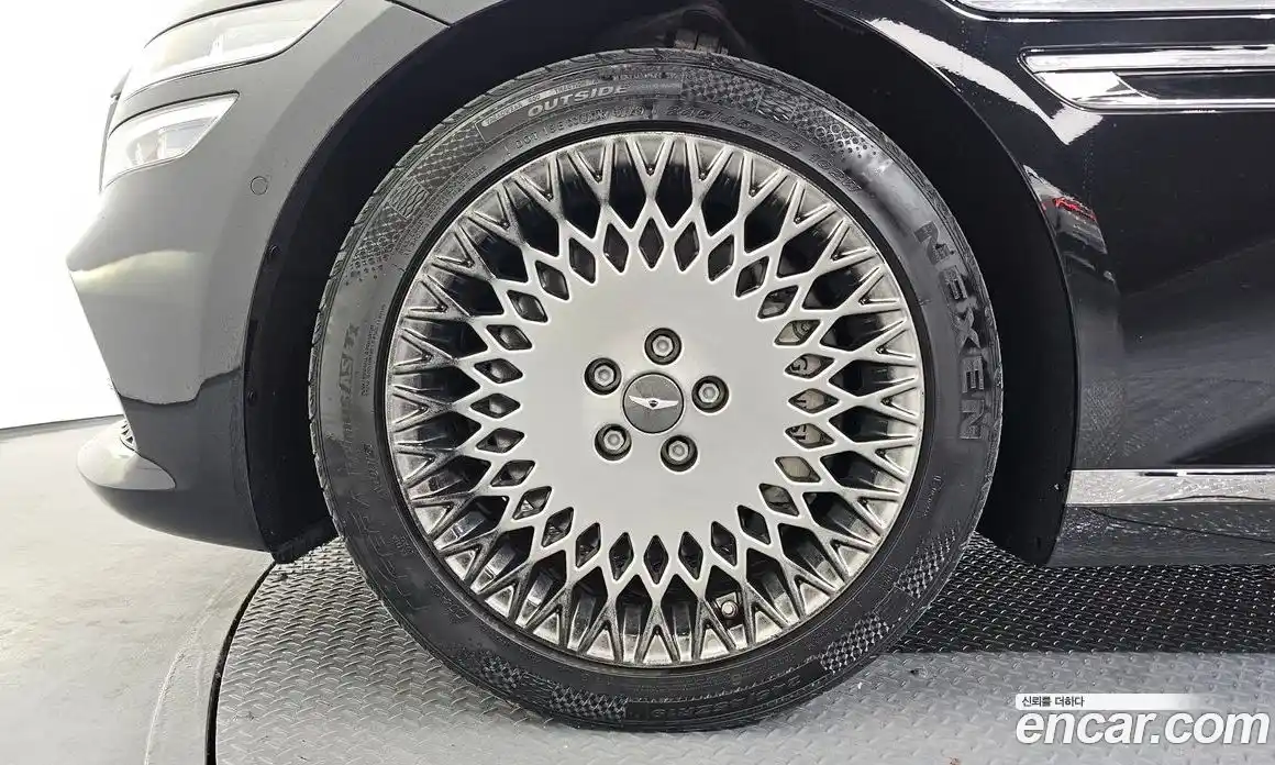 Genesis G80 2022 2.5 Автомат в Москве № 24949, фото 9