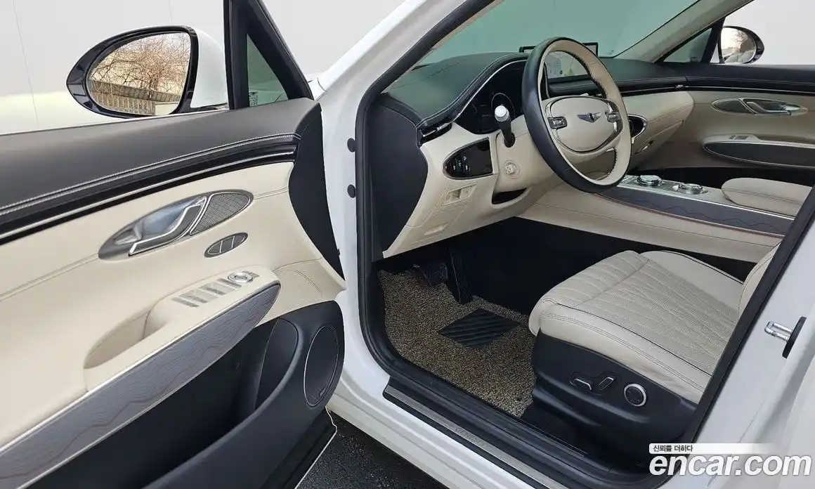 Genesis GV70 2021 2.5 Автомат в Москве № 25296, фото 6