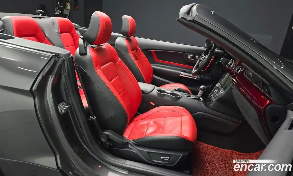 Ford Mustang 2018 2.3 Автомат в Москве № 255588, фото 5