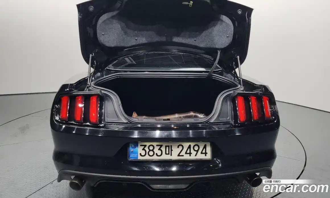 Ford Mustang 2017 2.3 Автомат в Москве № 255622, фото 15