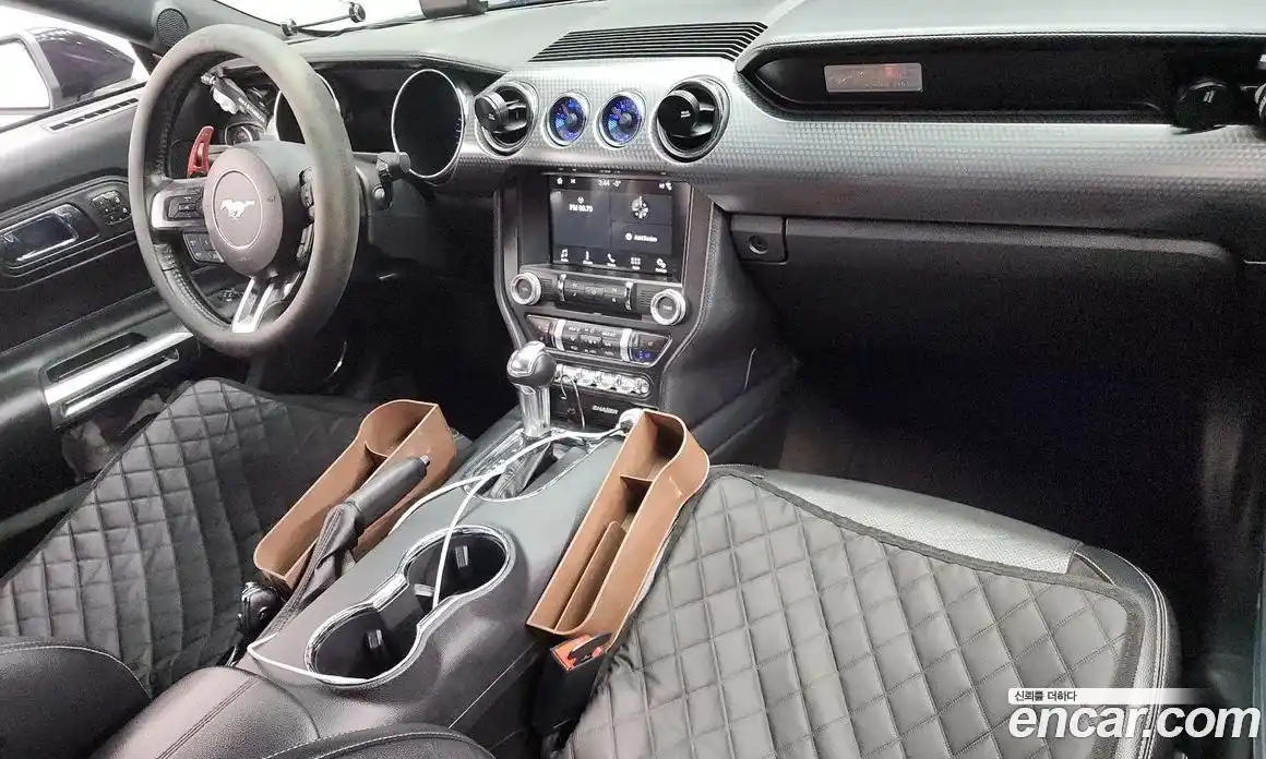 Ford Mustang 2017 2.3 Автомат в Москве № 255622, фото 6