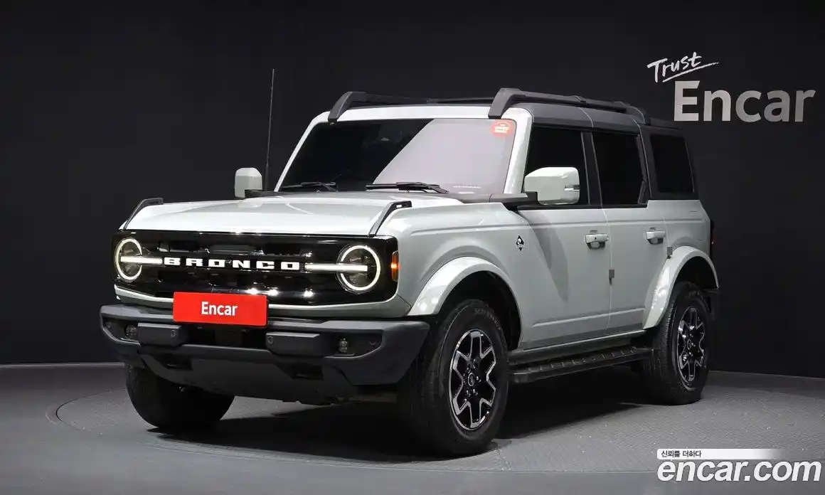 Ford Bronco 2022 2.7 Автомат в Москве № 255668, фото 1