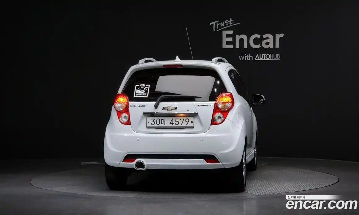 Chevrolet Spark 2014 1.0 Механическая в Москве № 26467, фото 17