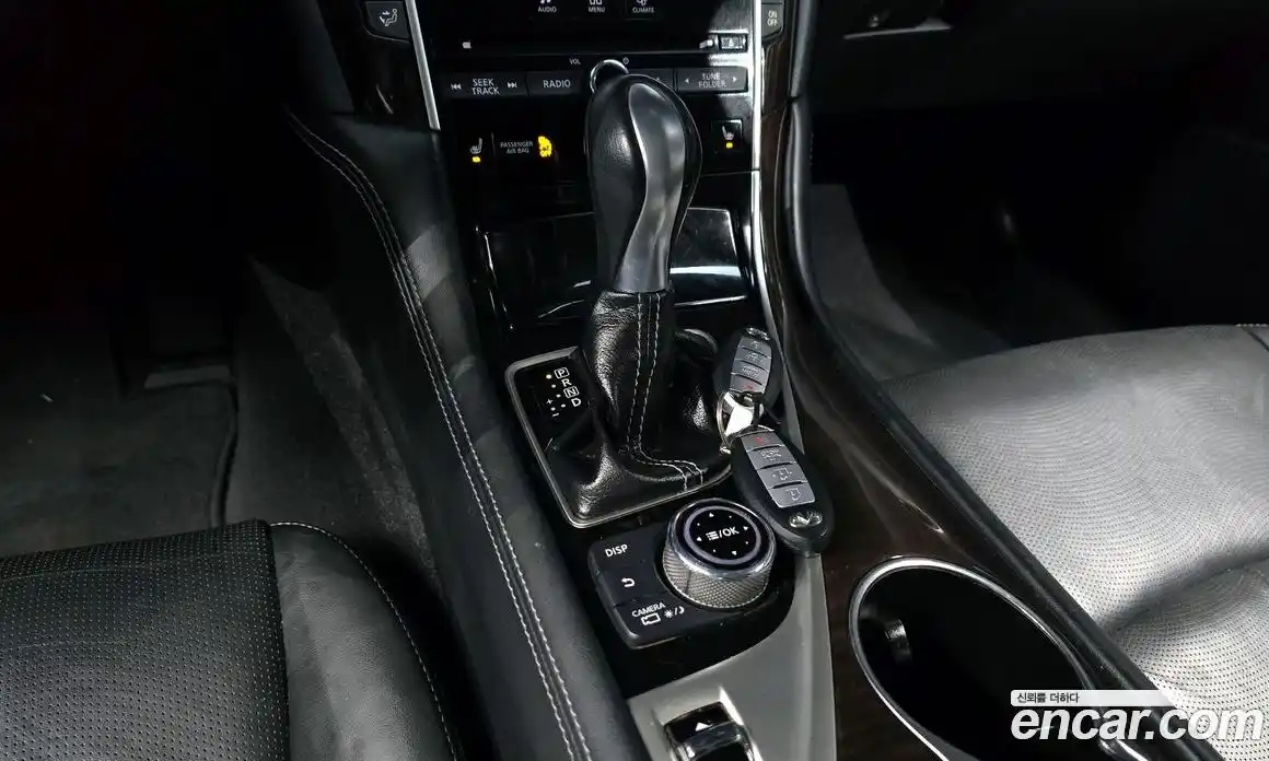 Infiniti Q50 2014 2.1 Автомат в Москве № 267249, фото 7