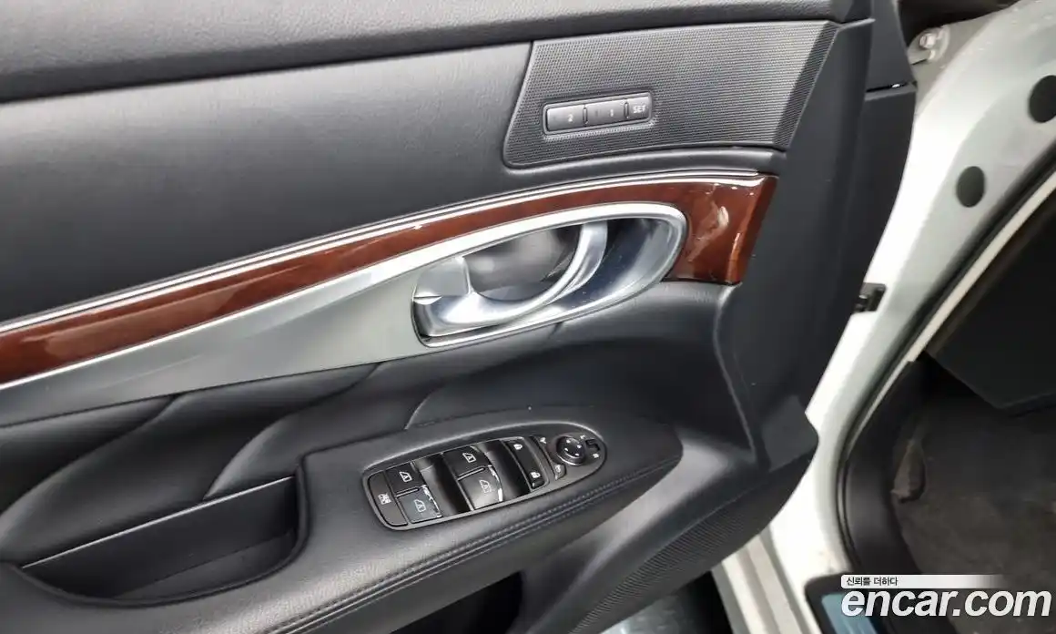 Infiniti M 2012 3.7 Автомат в Москве № 268404, фото 18