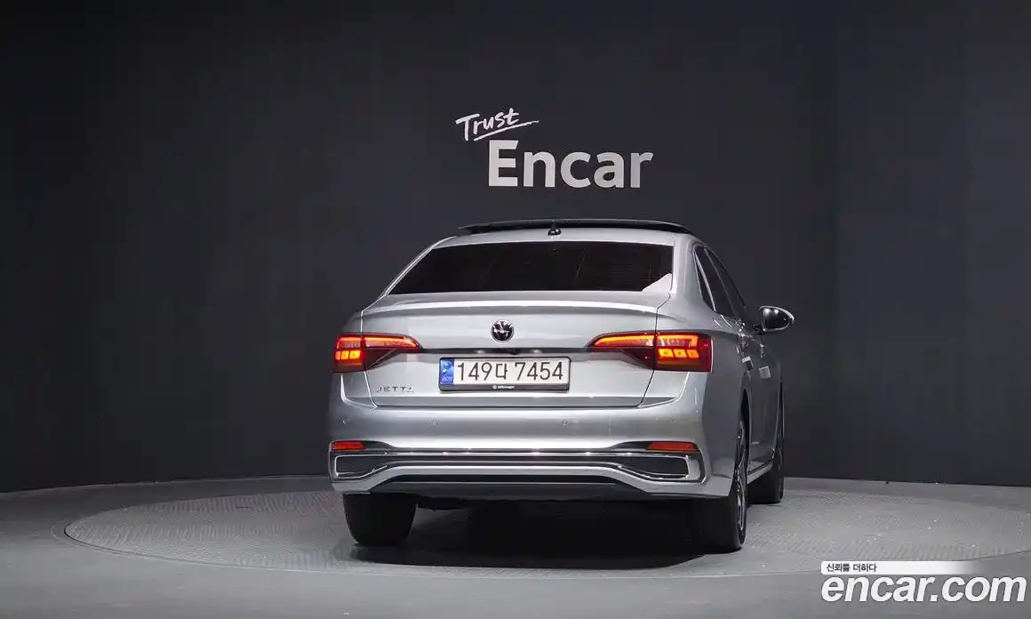 Volkswagen Jetta 2023 1.5 Автомат в Москве № 276220, фото 14