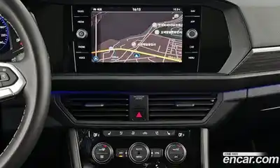 Volkswagen Jetta 2023 1.5 Автомат в Москве № 276220, миниатюра 7