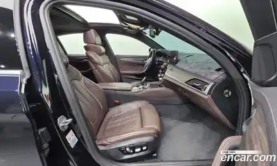 BMW 5-Series 2021 2.0 Автомат в Москве № 282658, миниатюра 11