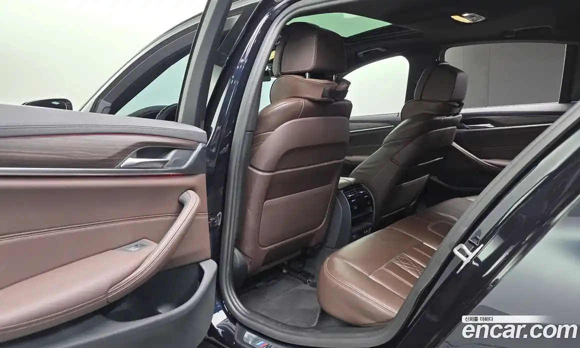 BMW 5-Series 2021 2.0 Автомат в Москве № 282658, фото 18