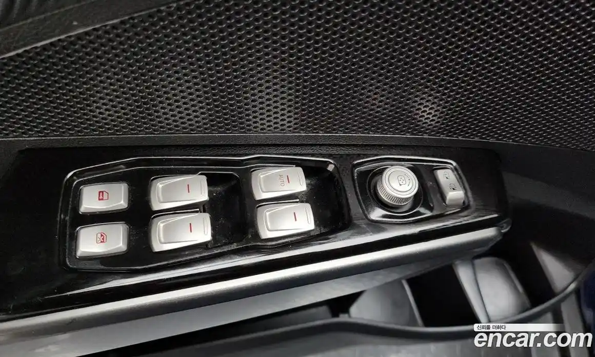 SsangYong TIBOLI 2016 1.6 Автомат в Москве № 28603, фото 5