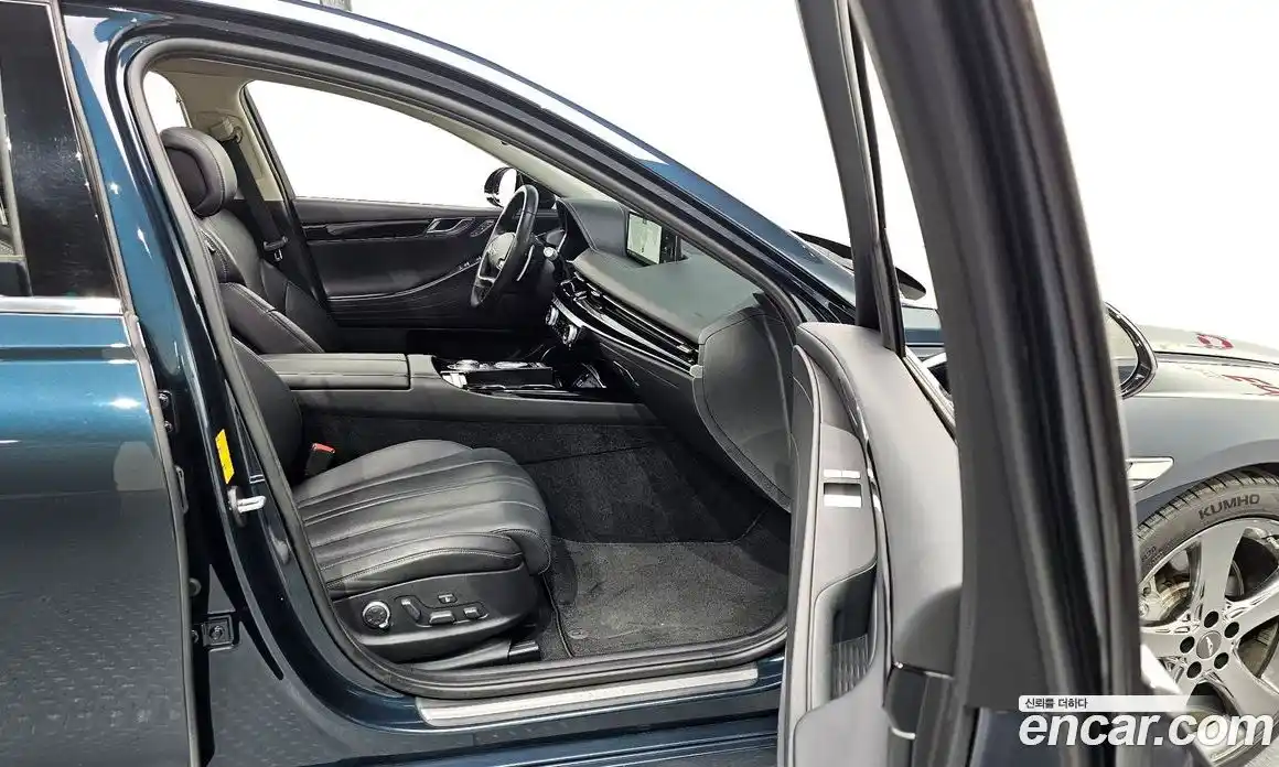 Genesis G80 2022 2.5 Автомат в Москве № 289406, фото 9