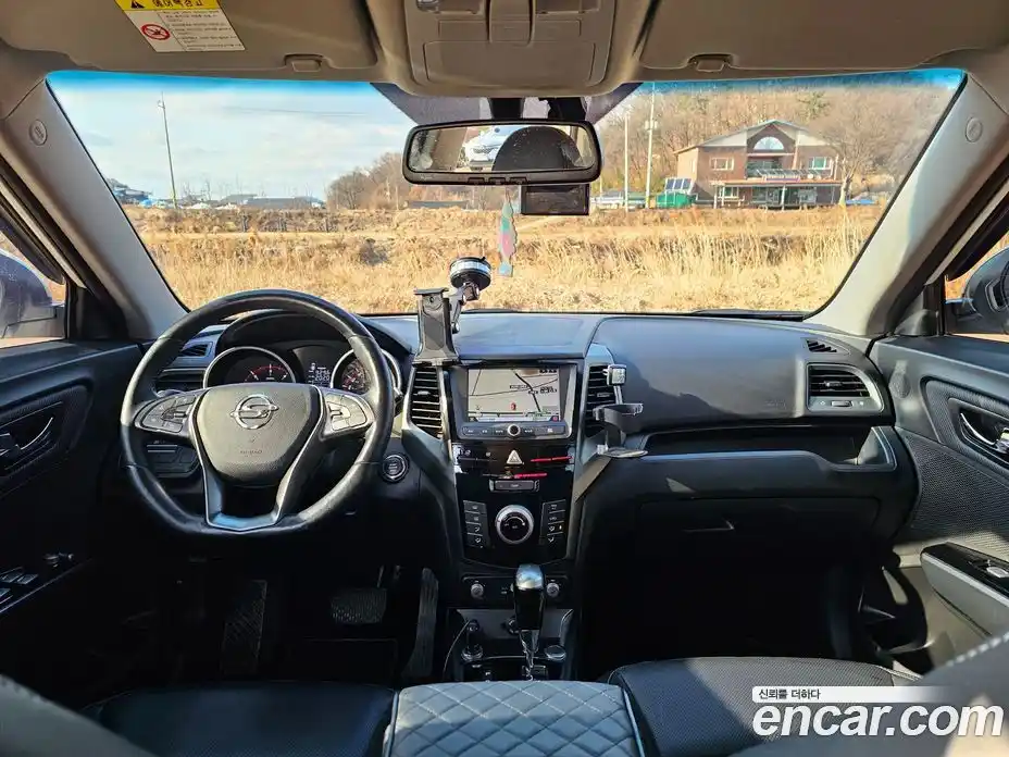 SsangYong TIBOLI 2018 1.6 Автомат в Москве № 291682, фото 12