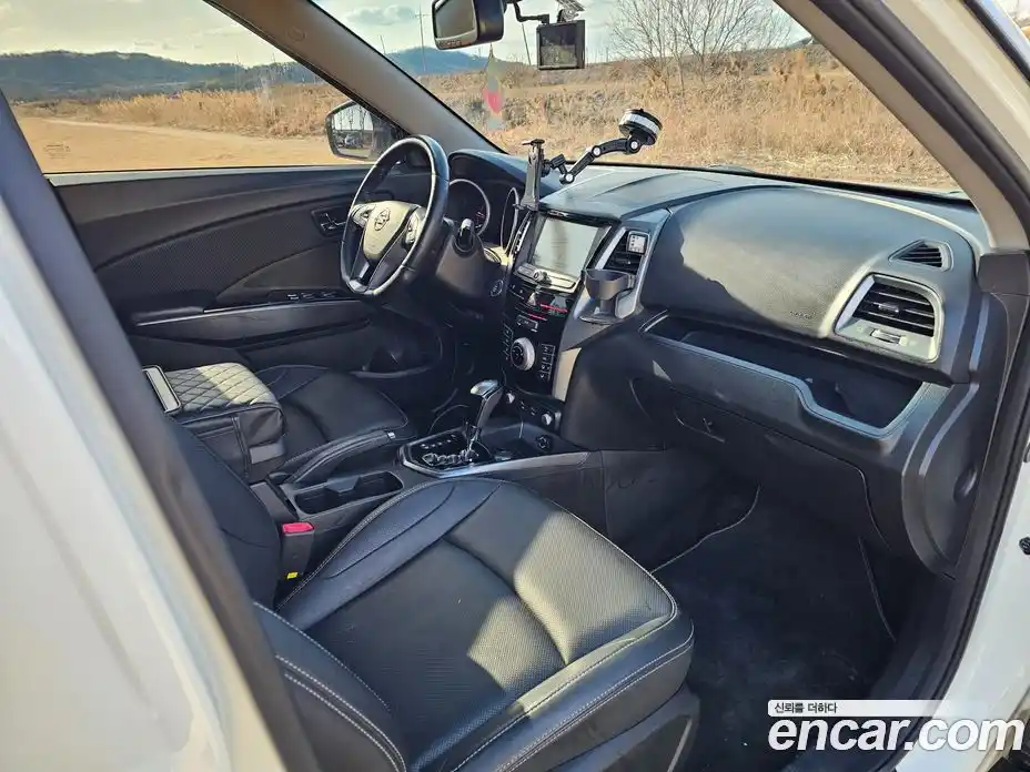 SsangYong TIBOLI 2018 1.6 Автомат в Москве № 291682, фото 16