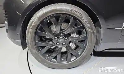 Land Rover Range-Rover 2018 5.0 Автомат в Москве № 298214, миниатюра 2